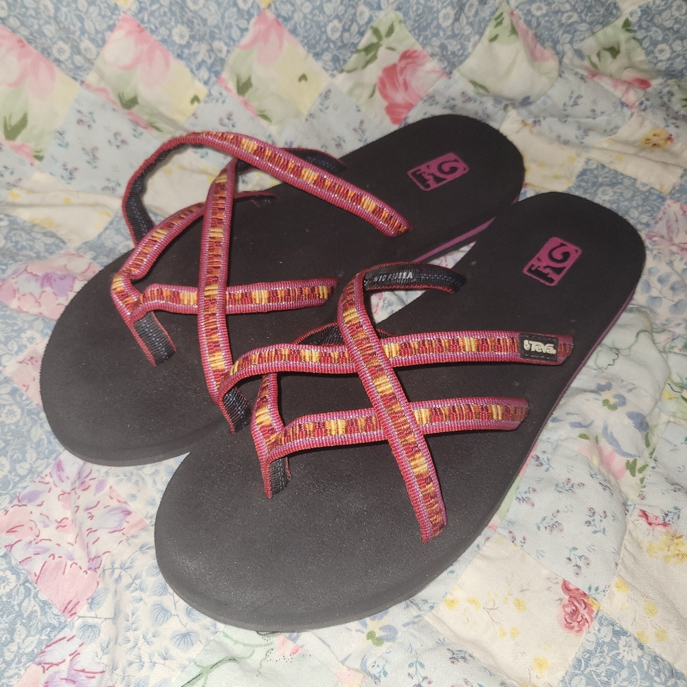 Teva Women's Sandals with Black & Pink Straps